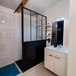 L'aquae - Parking - Wifi - Spacieux Appartement