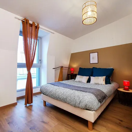 L'aquae - Parking - Wifi - Netflix Apartment *